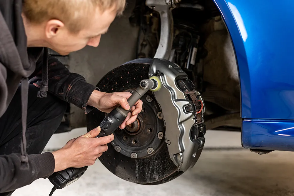 Brake Repair: How to Know When Your Brakes Need to Be Replaced Before Spring